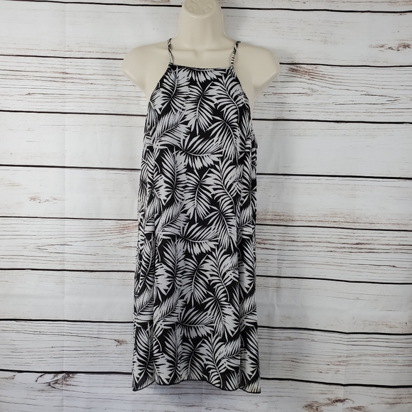 Timing | Sleeveless Palms Print Chiffon Dress - Picture 7 of 8